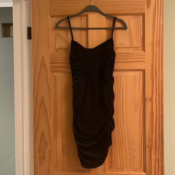 Black dress - Picture 1 of 3
